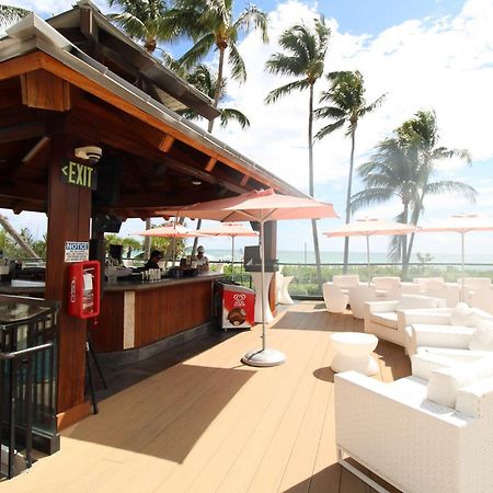 Castle 835 Oceanview Studio On Beach With Pool, Gym, Bars, And Free Parking Маями Бийч Екстериор снимка