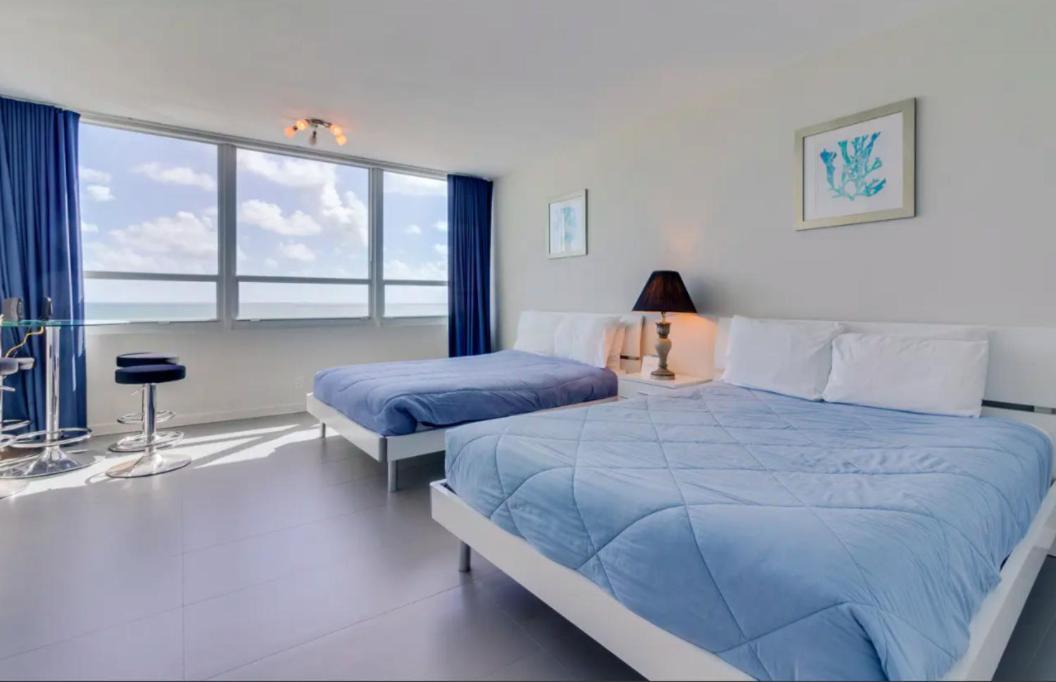 Castle 835 Oceanview Studio On Beach With Pool, Gym, Bars, And Free Parking Маями Бийч Екстериор снимка
