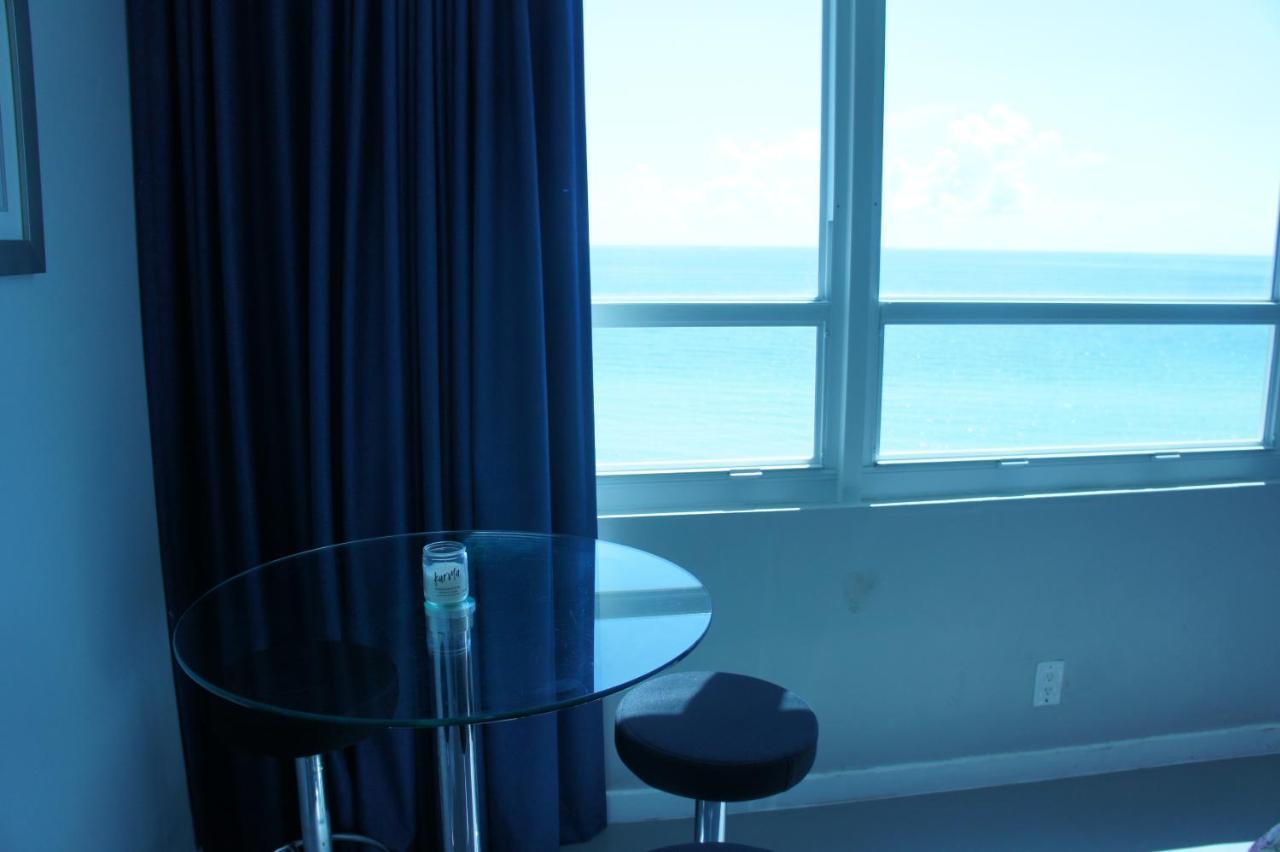 Castle 835 Oceanview Studio On Beach With Pool, Gym, Bars, And Free Parking Маями Бийч Екстериор снимка